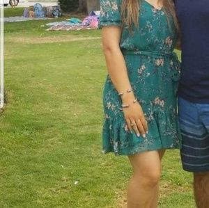 Gorgeous green dress